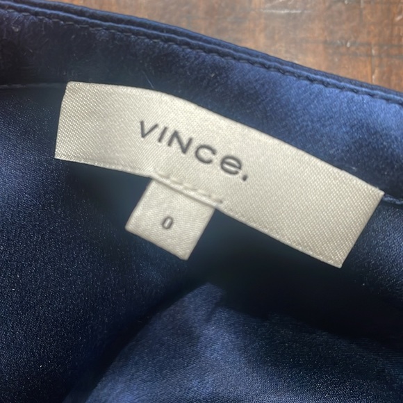 VINCE Winter Tie Dye Silk Blouse - Picture 8 of 9